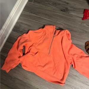 lululemon raspberry cream m/l scuba